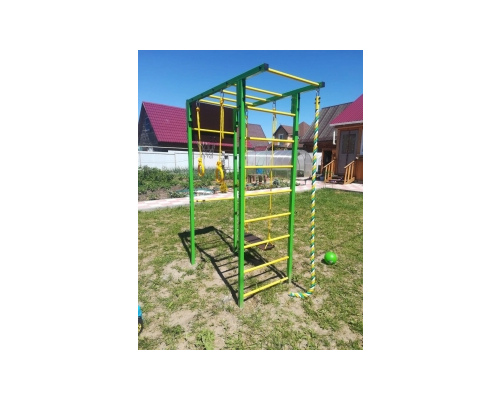 Уличный спортивный комплекс ''Олимпик''